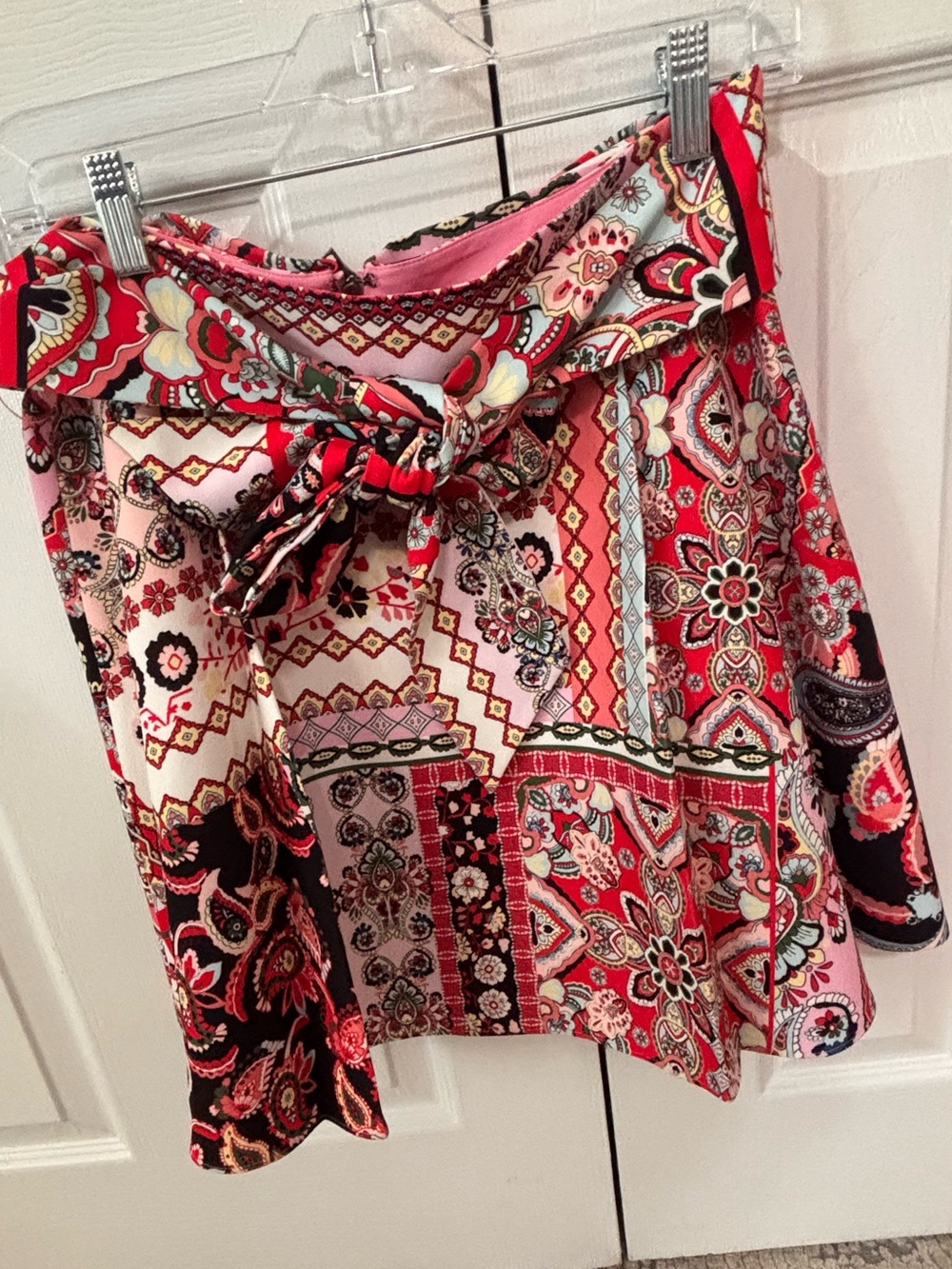Alice and Olivia skirt women’s size 10